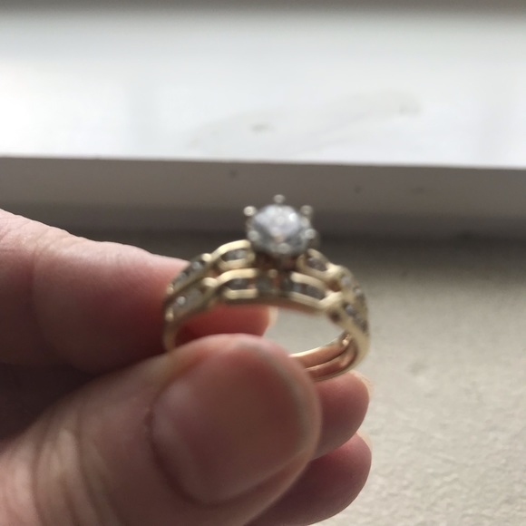 Diamond Bridal Set - Picture 2 of 7